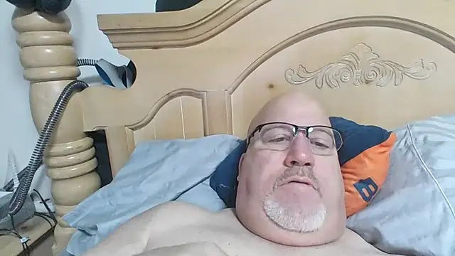 Snapshot of Bigbear0563 chatting on January 11, 2026, 4:25 pm Bigbear0563 online show from January 11, 2026, 4:25 pm