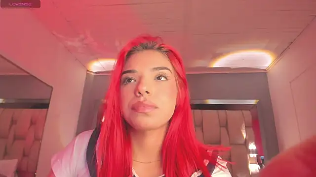 Emmily Savage online show from February 7, 2025, 7:07 am