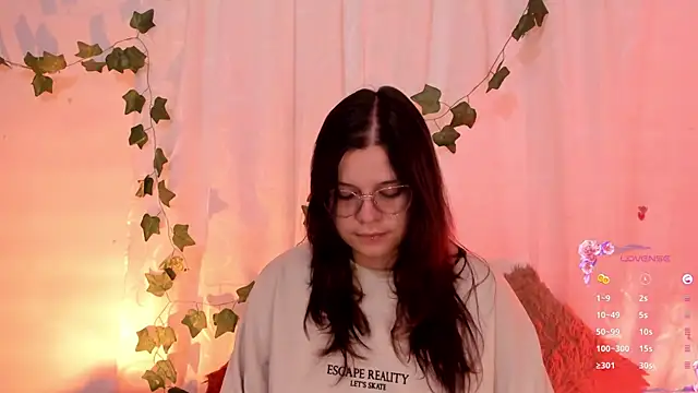 Mey moon online show from March 20, 2025, 3:13 am