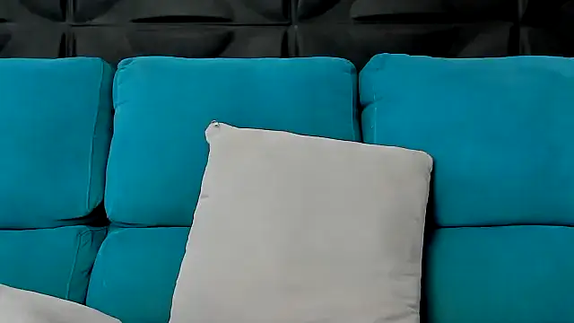 Sami Hotie1 online show from March 25, 2026, 4:50 pm