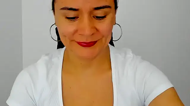 Sami Hotie1 online show from March 1, 2026, 6:19 pm