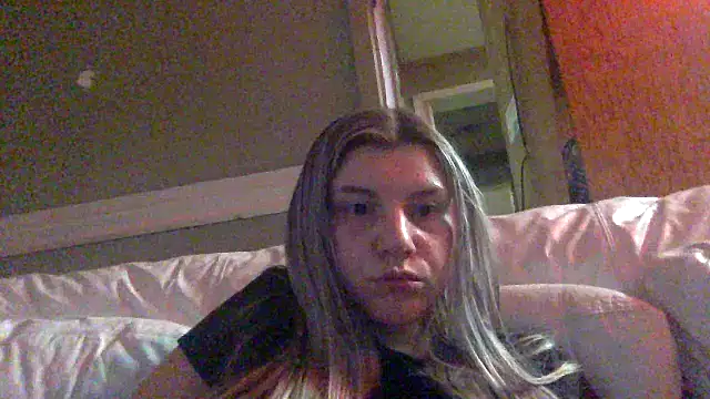 candycane57 online show from November 8, 2025, 7:56 am