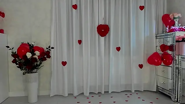 SeductiveButterfly online show from February 14, 2025, 12:51 am