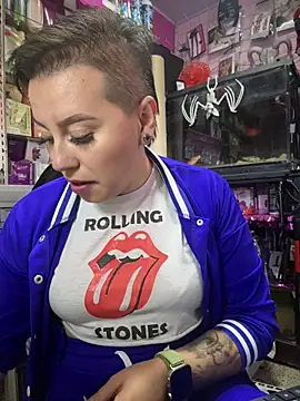 Snapshot of TamySweetness chatting on November 10, 2025, 8:58 pm TamySweetness online show from November 10, 2025, 8:58 pm