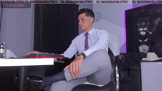 massimo g online show from October 17, 2025, 10:33 pm