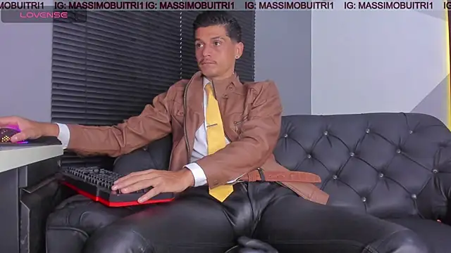 Snapshot of massimo_g chatting on April 28, 2026, 10:58 pm massimo g online show from April 28, 2026, 10:58 pm