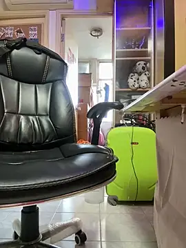 Snapshot of wSilEliaXm chatting on December 1, 2025, 7:42 am wSilEliaXm online show from December 1, 2025, 7:42 am