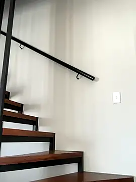 BedroomBullyX5 online show from January 6, 2026, 7:45 am