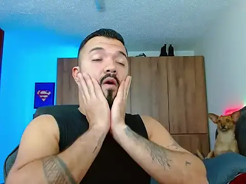 Snapshot of mathew_vidal1 chatting on November 17, 2025, 10:03 pm mathew vidal1 online show from November 17, 2025, 10:03 pm