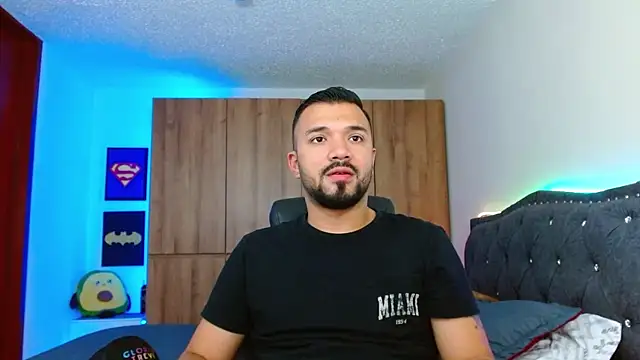 Snapshot of mathew_vidal1 chatting on November 15, 2025, 3:32 am mathew vidal1 online show from November 15, 2025, 3:32 am