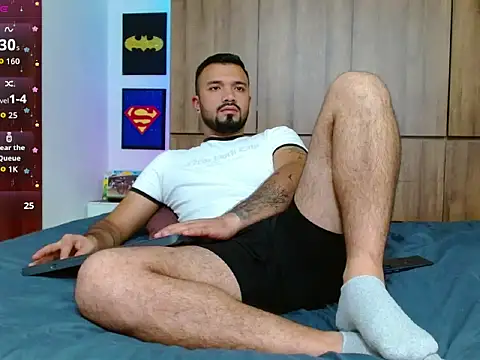 Snapshot of mathew_vidal1 chatting on March 17, 2026, 5:43 am mathew vidal1 online show from March 17, 2026, 5:43 am