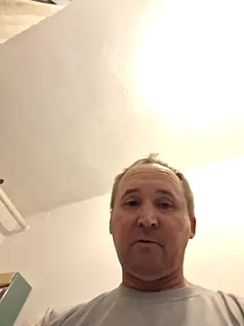 Snapshot of BlondeMisi chatting on March 24, 2026, 7:36 pm BlondeMisi online show from March 24, 2026, 7:36 pm