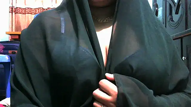 Bengalisexygirl online show from October 29, 2025, 1:43 pm