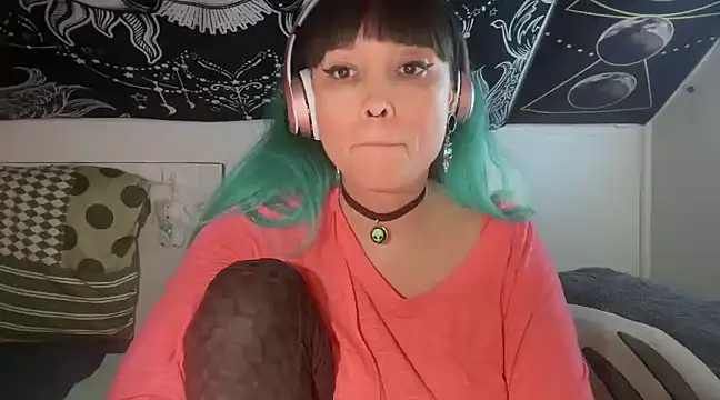 FRRANNKIE online show from March 9, 2025, 2:07 am