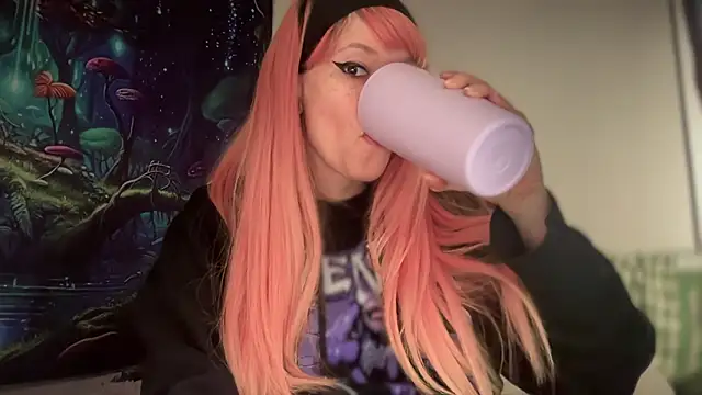 FRRANNKIE online show from February 2, 2026, 2:27 pm