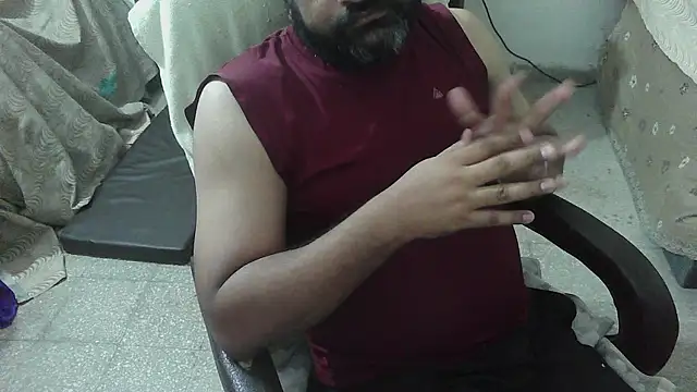 Snapshot of rentarob chatting on October 14, 2025, 10:20 pm rentarob online show from October 14, 2025, 10:20 pm