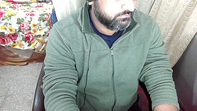 rentarob online show from December 19, 2025, 5:26 pm