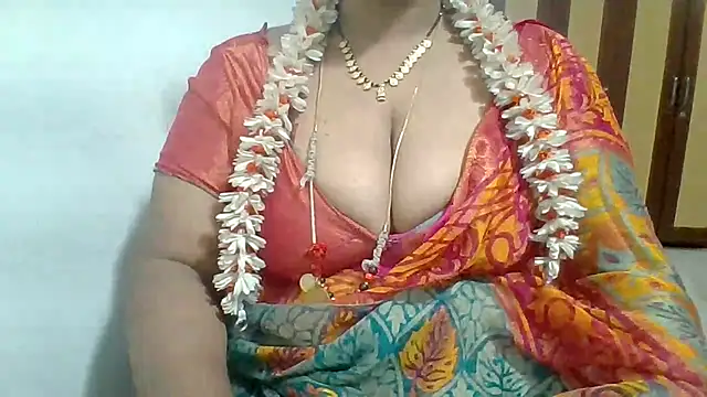 Snapshot of archanatelugu9 chatting on July 15, 2026, 12:50 am archanatelugu9 online show from July 15, 2026, 12:50 am