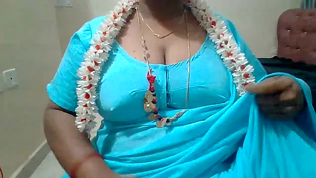 archanatelugu9 online show from November 25, 2025, 7:36 pm