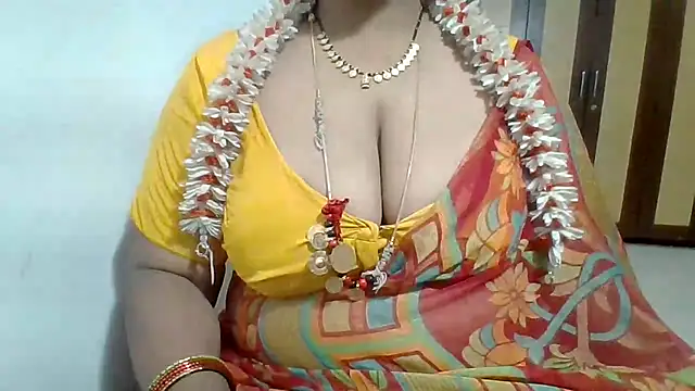 Snapshot of archanatelugu9 chatting on July 8, 2026, 7:14 pm archanatelugu9 online show from July 8, 2026, 7:14 pm