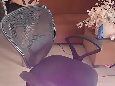 shivi moto online show from November 3, 2025, 5:34 am