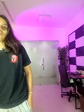 Snapshot of LucianaCarter chatting on March 7, 2025, 3:40 am LucianaCarter online show from March 7, 2025, 3:40 am