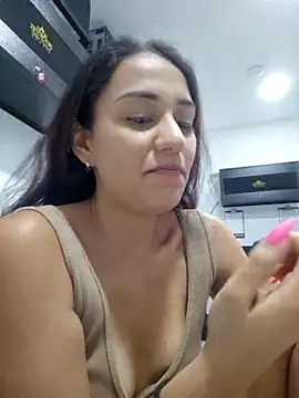 Snapshot of LucianaCarter chatting on March 4, 2025, 3:22 am LucianaCarter online show from March 4, 2025, 3:22 am