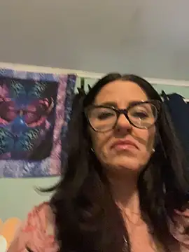 DominiqueX0 online show from November 21, 2025, 6:07 pm