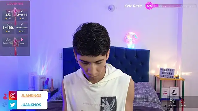 by pandora online show from October 23, 2025, 5:44 pm