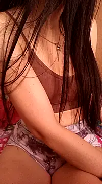 Snapshot of LissaThompsom chatting on February 26, 2025, 1:54 pm LissaThompsom online show from February 26, 2025, 1:54 pm