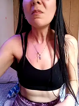 Snapshot of LissaThompsom chatting on March 21, 2025, 7:57 pm LissaThompsom online show from March 21, 2025, 7:57 pm
