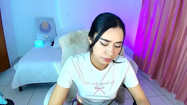 AmyOlimpo online show from March 10, 2026, 5:22 am