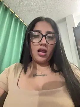 Snapshot of croftsmila chatting on July 6, 2026, 1:01 am croftsmila online show from July 6, 2026, 1:01 am