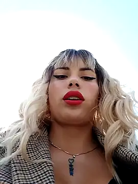 Misscata1106 online show from December 16, 2025, 6:45 pm