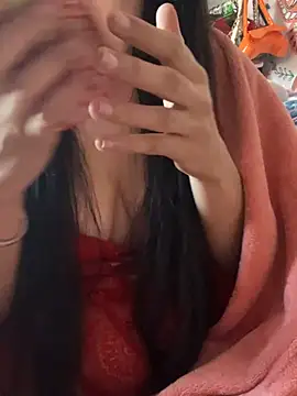 LaPetitechienne1 online show from April 1, 2026, 6:59 am