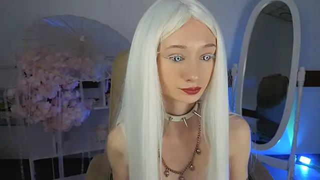 Snapshot of Katia_Kim chatting on November 5, 2025, 6:16 am Katia Kim online show from November 5, 2025, 6:16 am