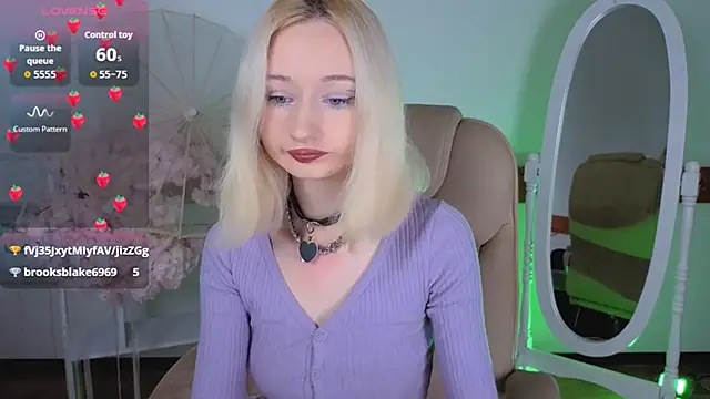 Snapshot of Katia_Kim chatting on November 9, 2025, 6:39 am Katia Kim online show from November 9, 2025, 6:39 am