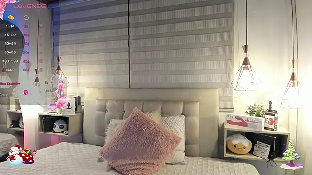 cristal  hot 1 online show from November 21, 2025, 5:06 am