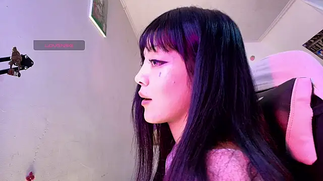 Persia 09 online show from October 14, 2025, 2:56 am