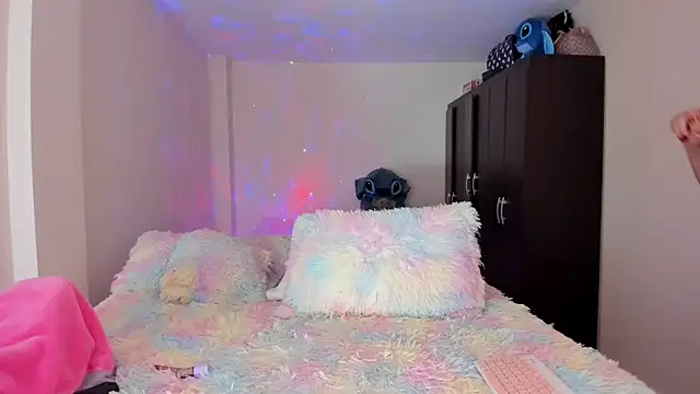 Snapshot of rosalie_lust chatting on February 23, 2025, 3:45 am rosalie lust online show from February 23, 2025, 3:45 am