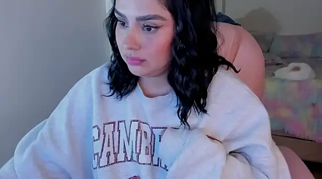 Snapshot of rosalie_lust chatting on February 11, 2025, 10:25 am rosalie lust online show from February 11, 2025, 10:25 am