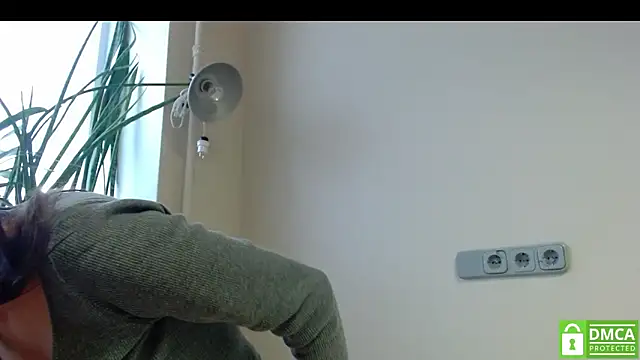 Sophi Cute online show from October 22, 2025, 1:32 pm