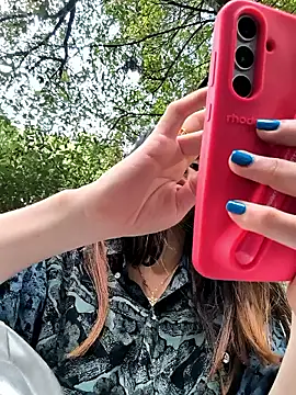 Snapshot of Sam_Sara chatting on November 11, 2025, 8:25 pm Sam Sara online show from November 11, 2025, 8:25 pm