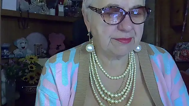 Snapshot of SweetCherry27 chatting on October 17, 2025, 5:11 am SweetCherry27 online show from October 17, 2025, 5:11 am