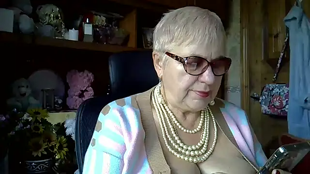 Snapshot of SweetCherry27 chatting on October 16, 2025, 5:59 am SweetCherry27 online show from October 16, 2025, 5:59 am