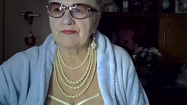 Snapshot of SweetCherry27 chatting on October 13, 2025, 5:31 am SweetCherry27 online show from October 13, 2025, 5:31 am