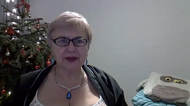 SweetCherry27 online show from January 15, 2026, 6:17 am