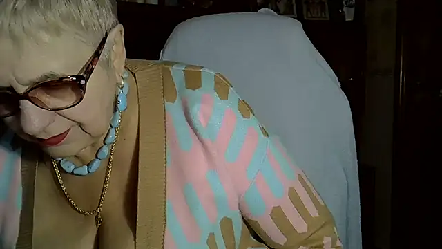 Snapshot of SweetCherry27 chatting on October 18, 2025, 4:03 am SweetCherry27 online show from October 18, 2025, 4:03 am