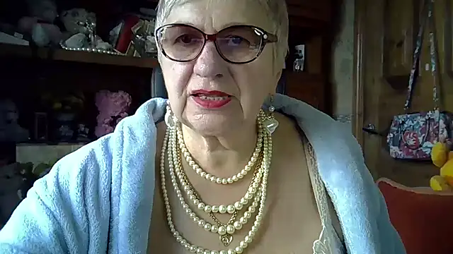 Snapshot of SweetCherry27 chatting on November 12, 2025, 6:39 am SweetCherry27 online show from November 12, 2025, 6:39 am