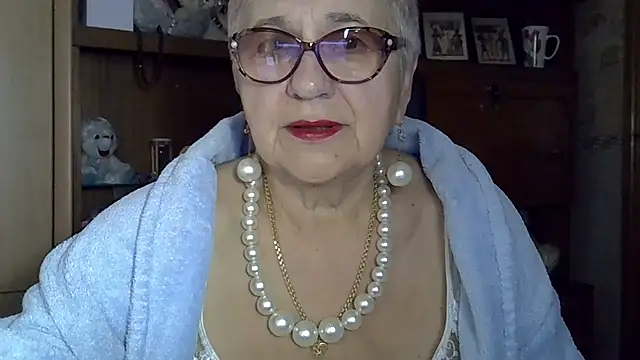 Snapshot of SweetCherry27 chatting on October 27, 2025, 5:08 am SweetCherry27 online show from October 27, 2025, 5:08 am